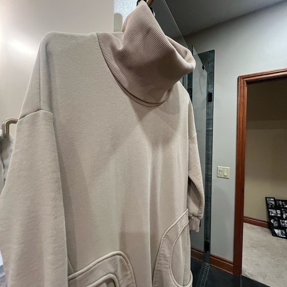 Quiet Luxury Custom Turtleneck Maxi Sweatshirt Dress with Pockets in BEIGE - Picture 5 of 8